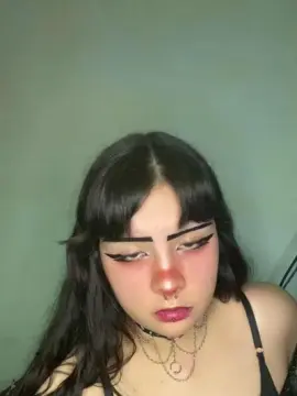 Cam4 Watch Live Sex Cams of ugly_shinii