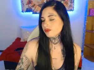 Cam4 Free Live Porn of Maddy_Vicius19