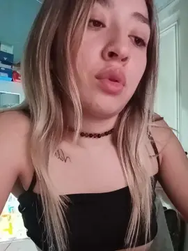 Cam4 Free Porn Cam of Soylulita