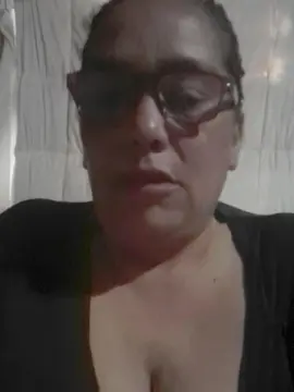 Cam4 Sex Chat of Luciana69xxx