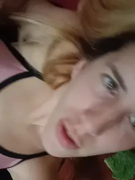 Cam4 Free Live Porn of Campi01