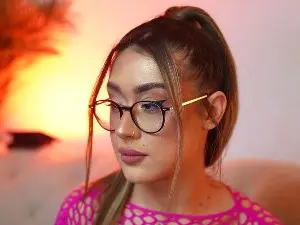Cam4 Live Porn of AileenKiss