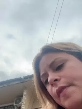 Cam4 Live Sex Cam of yamireina1