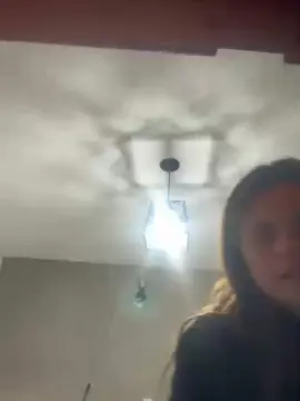 Cam4 Watch Live Sex Cams of yamireina1