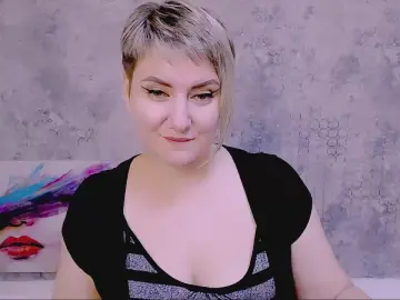 Cam4 Free Live Porn of Djullia