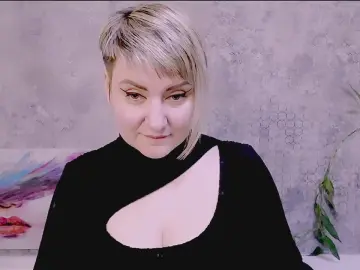 Cam4 Free Live Porn of Djullia