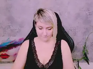 Cam4 Sex Cam of Djullia