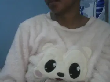 Cam4 Free Live Porn of Leonynda_1