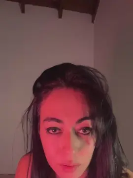Cam4 Live Sex Cam of BrattyYani