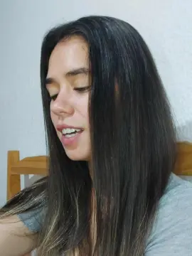 Cam4 Free Live Porn of MissMia99