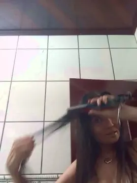 Cam4 Free Porn Cam of leona203