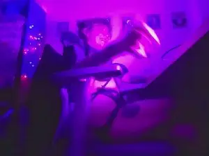 Cam4 Free Porn Cam of estivalia