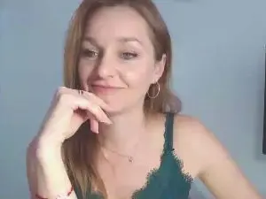 Cam4 Watch Live Sex Cams of wildALICIA