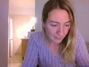 Cam4 Live Sex Cam of Nena_Misteriosa