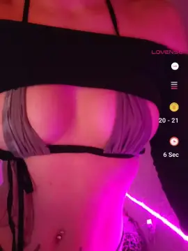 Cam4 Free Live Porn of whorekinga