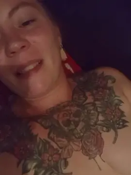 Cam4 Free Live Porn of tatouesexy08fun