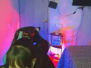 Cam4 Live Sex Cam of Skarlet_Adams