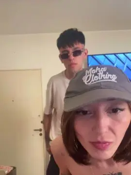 Cam4 Free Live Porn of frutillitasx