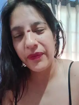 Cam4 Adult Webcam of Julietaloovee