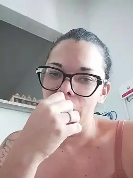 Cam4 Free Live Porn of belasereia_sexy