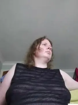 Cam4 Watch Live Sex Cams of viplindylinn