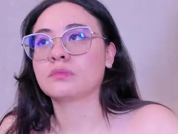 Cam4 Sex Cam of saraandelliee