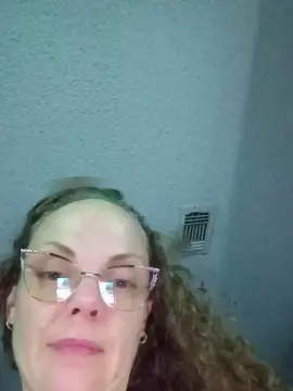 Cam4 Watch Live Sex Cams of LolaBunny87
