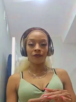 Cam4 Nude Webcam of MsKittyLaReaux