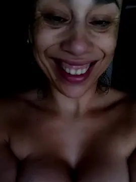 Cam4 Live Sex of Negritatraviesa