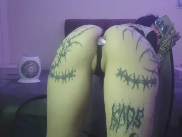 Cam4 Live Sex of bad_doll_bb