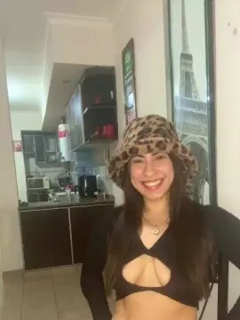 Cam4 Live Porn of ZairaRey