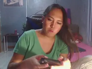 Cam4 Free Live Porn of ursweetpinayxxx