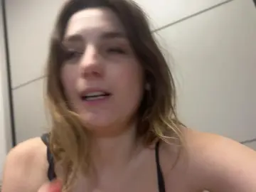 Cam4 Free Porn Cam of Monicrem