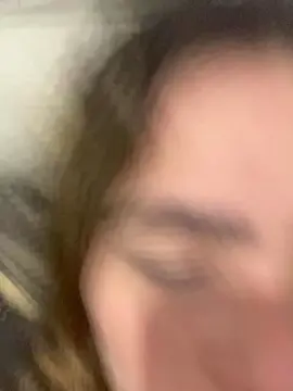 Cam4 Live Sex Cam of Isadora43