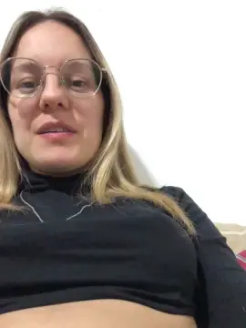 Cam4 Live Porn of sweetblonda1