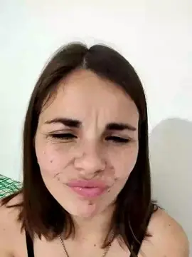 Cam4 Free Porn Cam of Desiree025