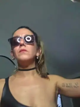 Cam4 Live Porn of KaliNohir