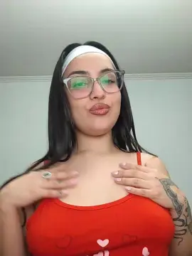 Cam4 Free Porn Cam of Latinaakita4