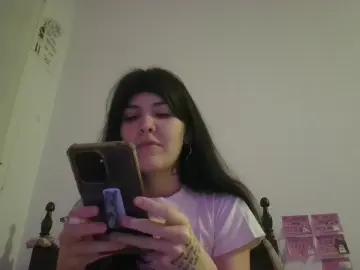 Cam4 Watch Live Sex Cams of miapink33