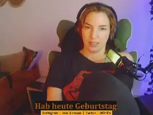 Cam4 Live Sex of lovekiitsune