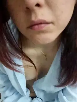 Cam4 Best live sex cam show of Alicepavia22