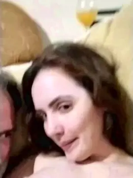 Cam4 Watch Live Sex Cams of cahxxoxx