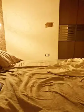 Cam4 Live Sex Cam of Ragazza90