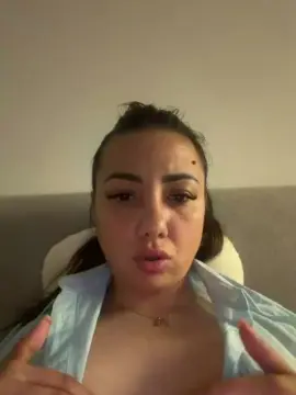 Cam4 Adult Video Chat of airam22