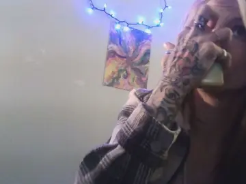Cam4 Live Sex of dankskank333