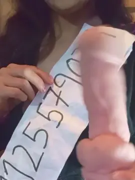 Cam4 Sex Cam of Roxyxx2