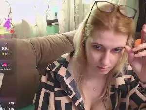 Cam4 Free Live Porn of lovingfeetheels