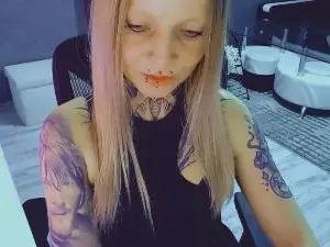 Cam4 Nude Webcam of InesDesire