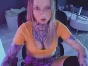 Cam4 Live Porn of InesDesire