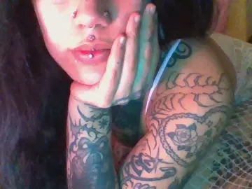 Cam4 Watch Live Sex Cams of Gatitatristee